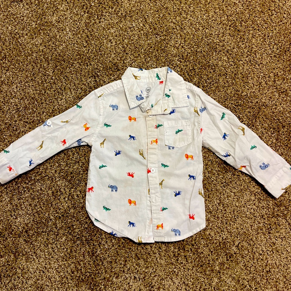 Boys 2T Wonder Nation dress shirt. Great condition. Worn once.
